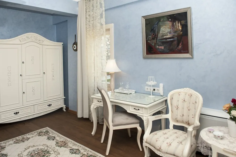 Deluxe Double Room, Garden Floor