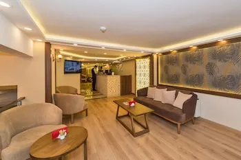 Marmara Place Old City Hotel