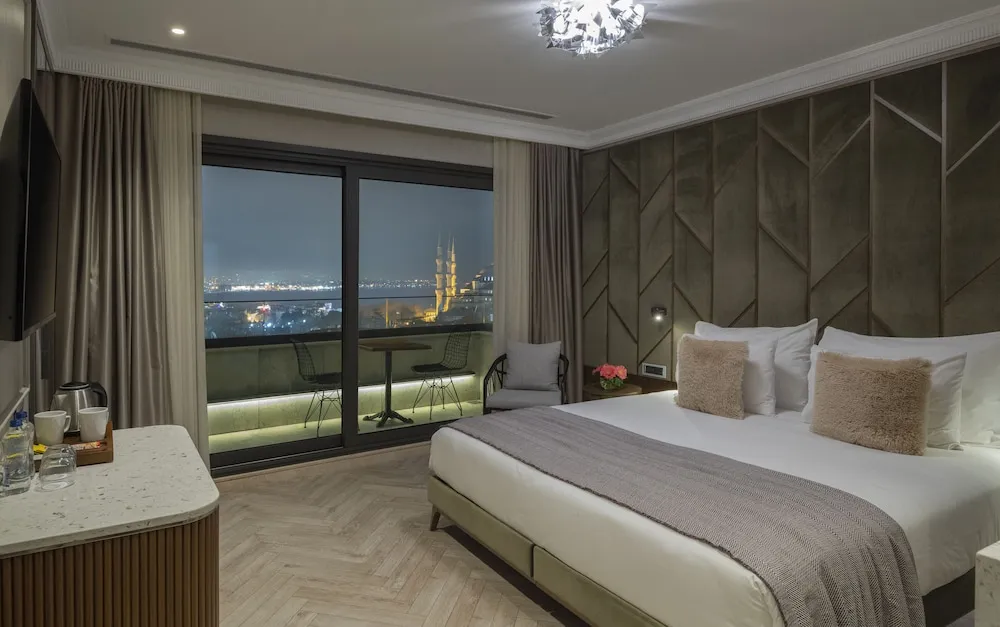 Deluxe Oda, Balkon, Deniz Manzaralı