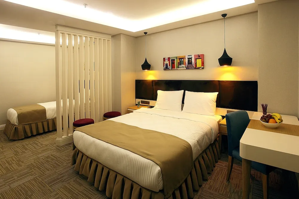Deluxe one bedroom apartment with kitchenette ( Deluxe tek yatak odali daire mini mutfakli)