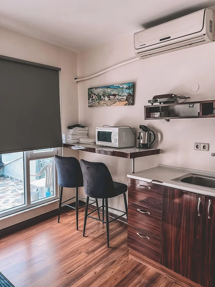 Superior Stüdyo, Teras