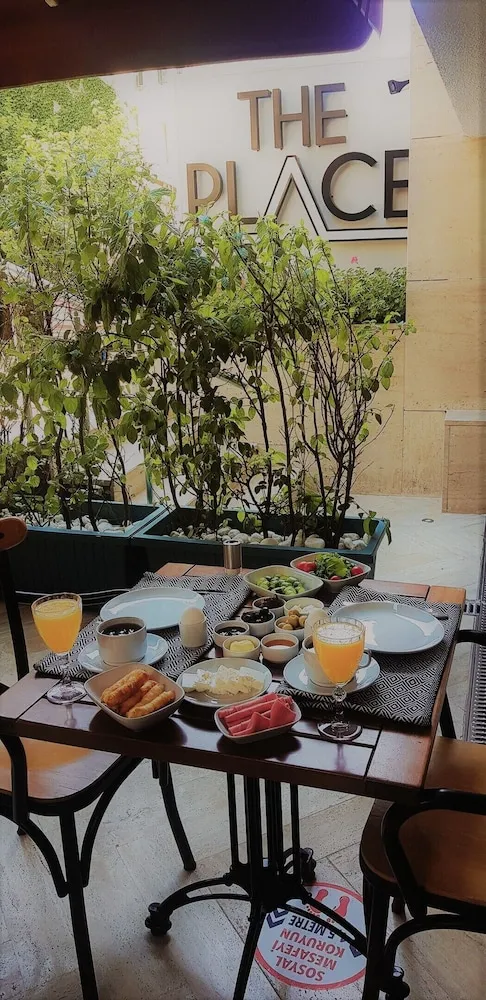 Economy Tek Büyük Yataklı Oda