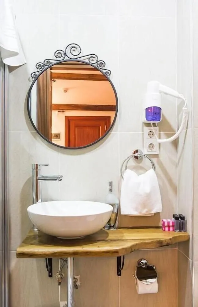 Deluxe Oda, 1 Çift Kişilik Yatak