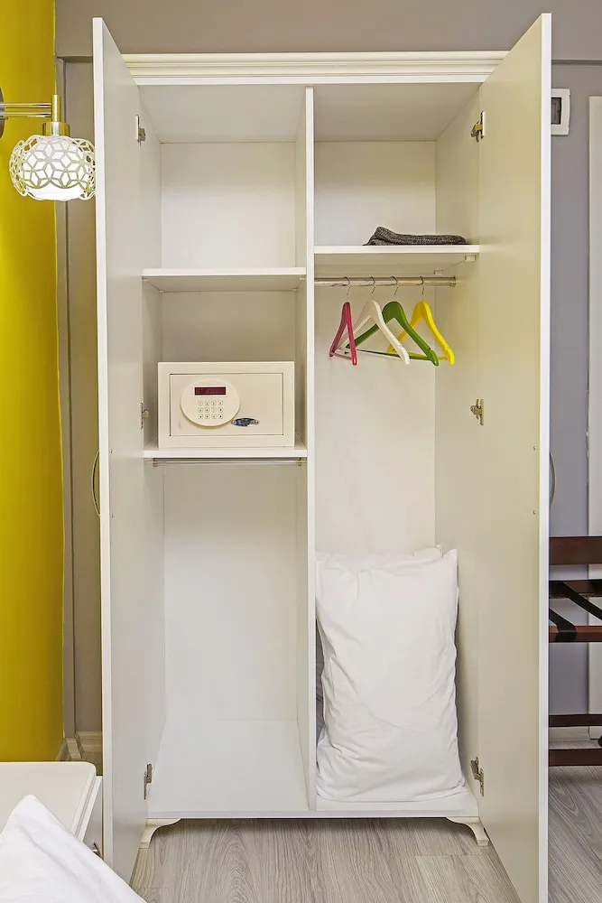 Standard Dört Kişilik Oda