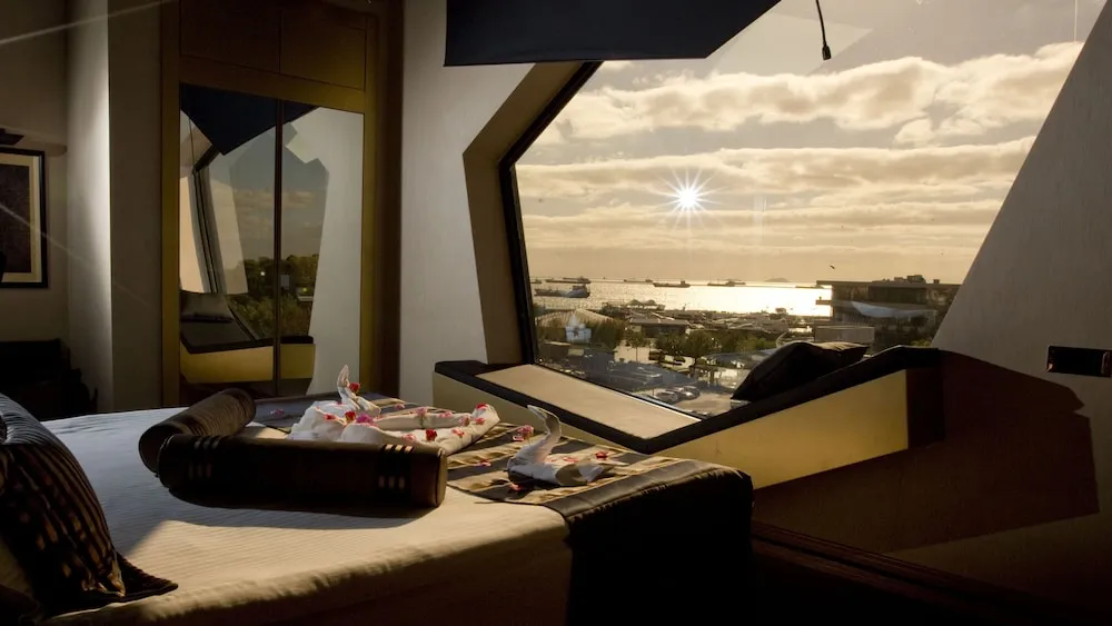 Sea View Premium Suite with Jacuzzi