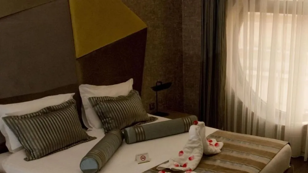 Deluxe Büyük Yataklı Tek Kişilik Oda
