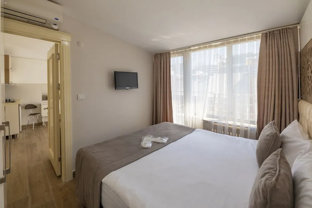 Comfort Çatı Katı Süiti (Penthouse)