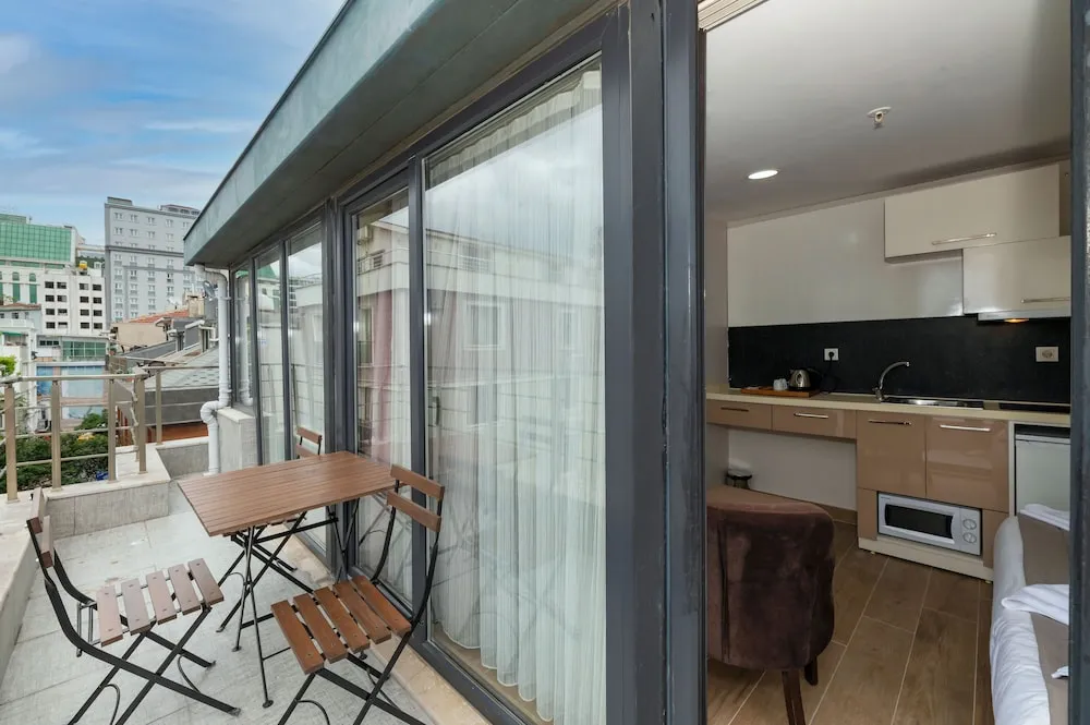 Family Çatı Katı Süiti (Penthouse)