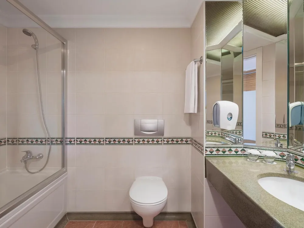 Aqua Standard Room