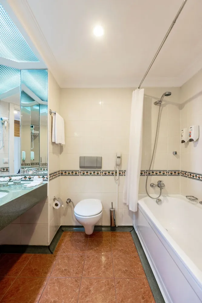 Aqua Standard Room