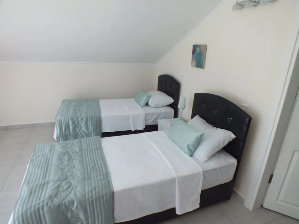 Diamond Collection Complex (Ovacik Mah. Erbaslar Cad. No:6)