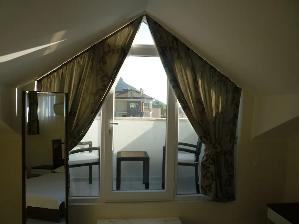 Garden Apartments (Oludeniz Mah. Stadyum Cad. No:23)