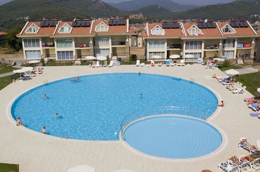 Orka Park Complex (Oludeniz Mah. Babadag Cad. No:28)