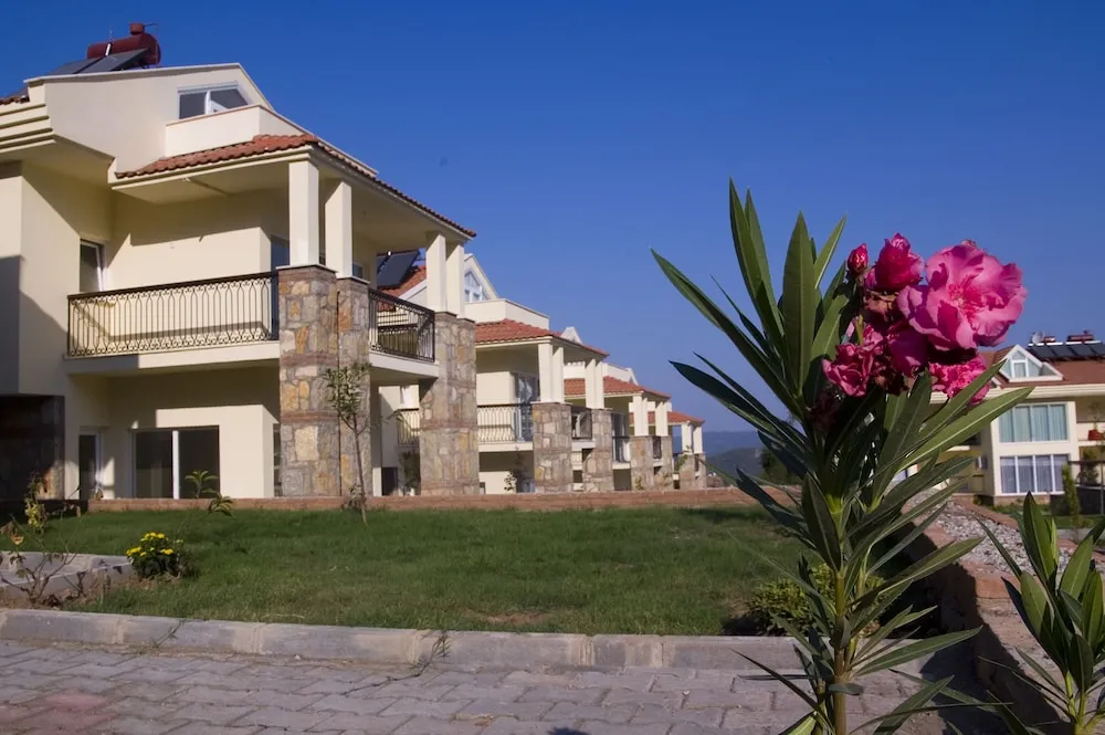 Orka Park Complex (Oludeniz Mah. Babadag Cad. No:28)