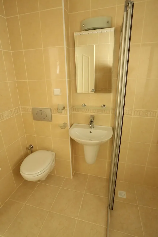 Orka Park Complex (Oludeniz Mah. Babadag Cad. No:28)