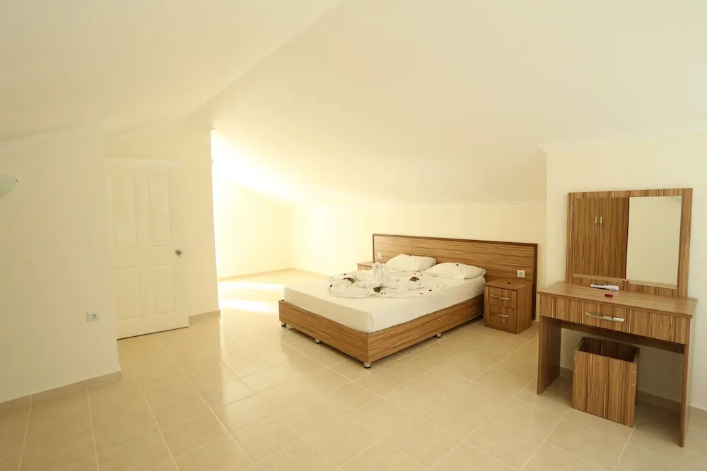 Orka Park Complex (Oludeniz Mah. Babadag Cad. No:28)