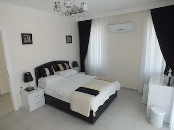 Orka Özel Villaları