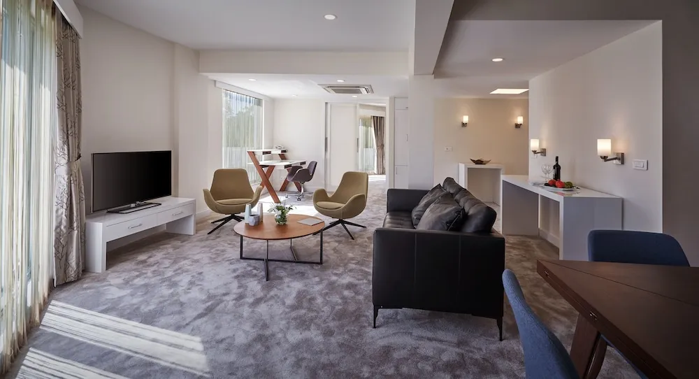 King Suite