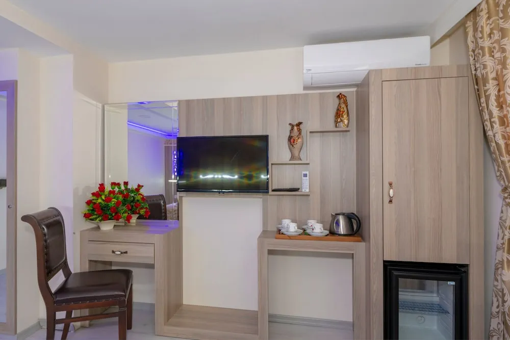 Family Dört Kişilik Oda