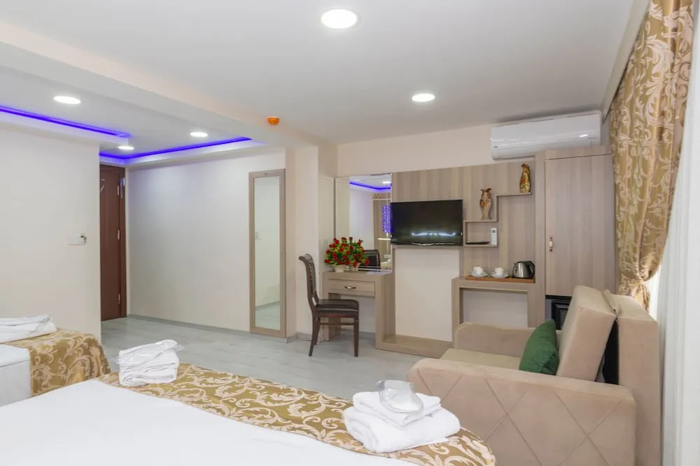 Family Dört Kişilik Oda