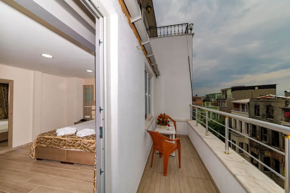 Standard Tek Büyük Yataklı Oda, Balkon