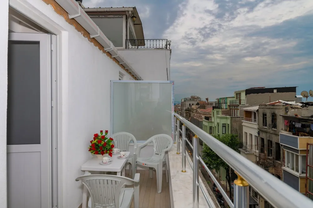 Standard Tek Büyük Yataklı Oda, Balkon