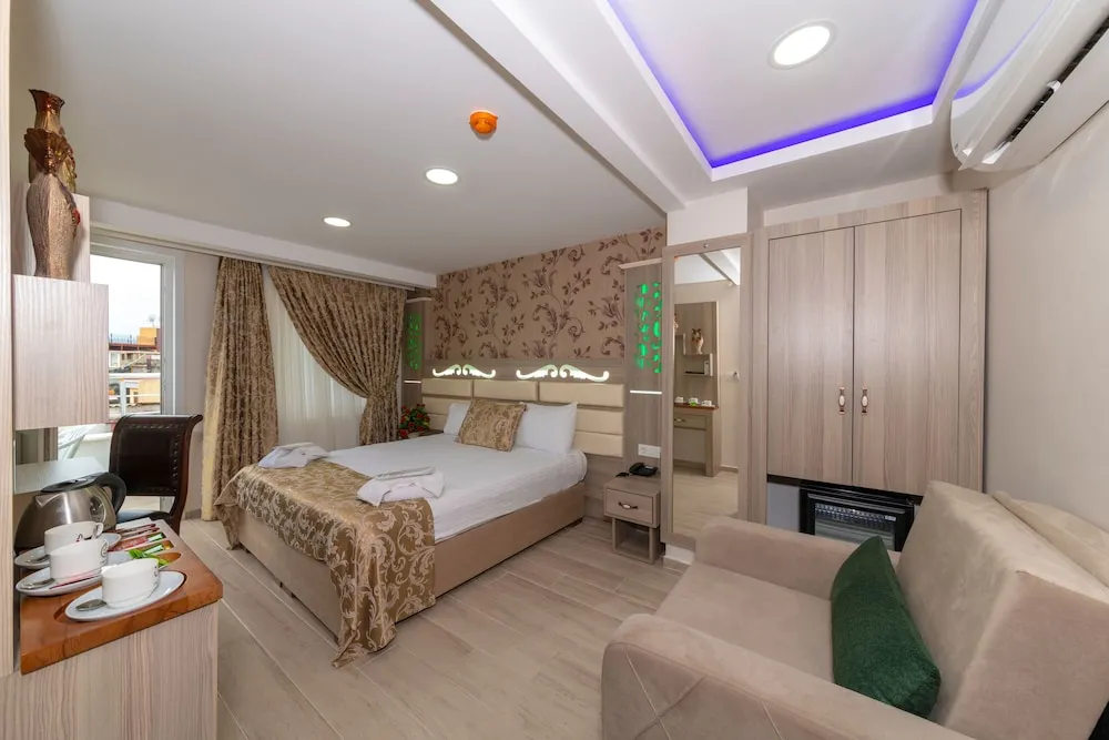 Standard Tek Büyük Yataklı Oda, Balkon