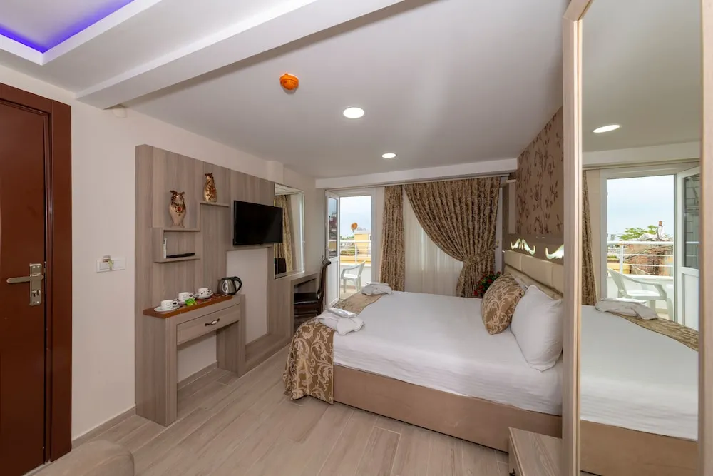 Standard Tek Büyük Yataklı Oda, Balkon