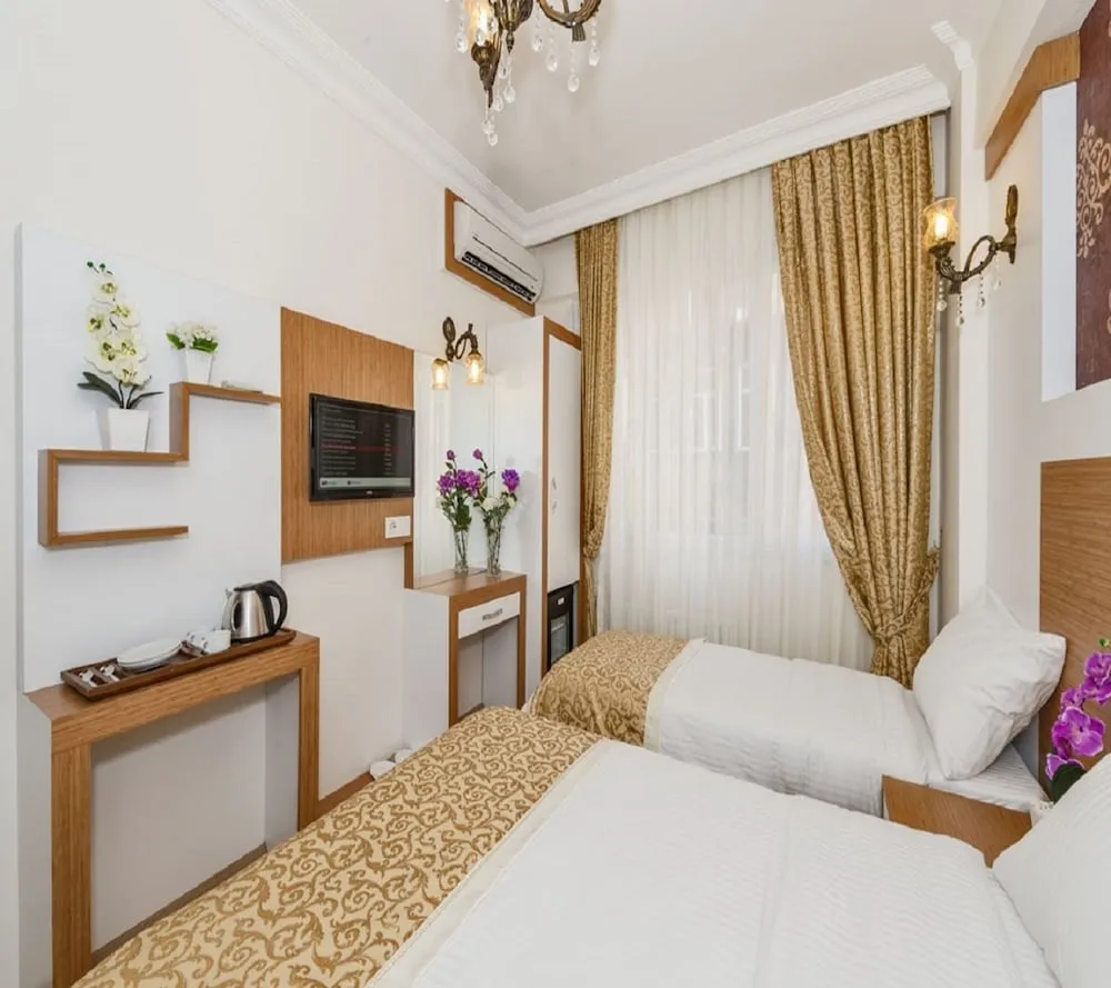 Standart Üç Kişilik Oda