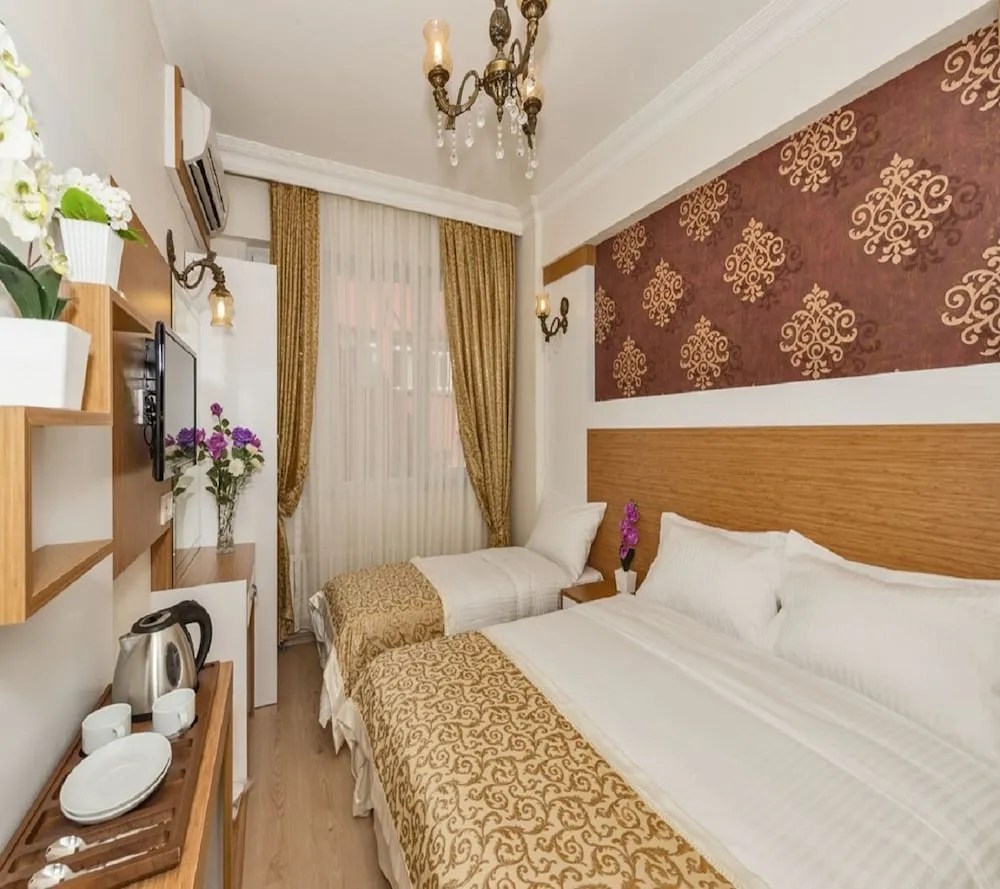 Standart Üç Kişilik Oda