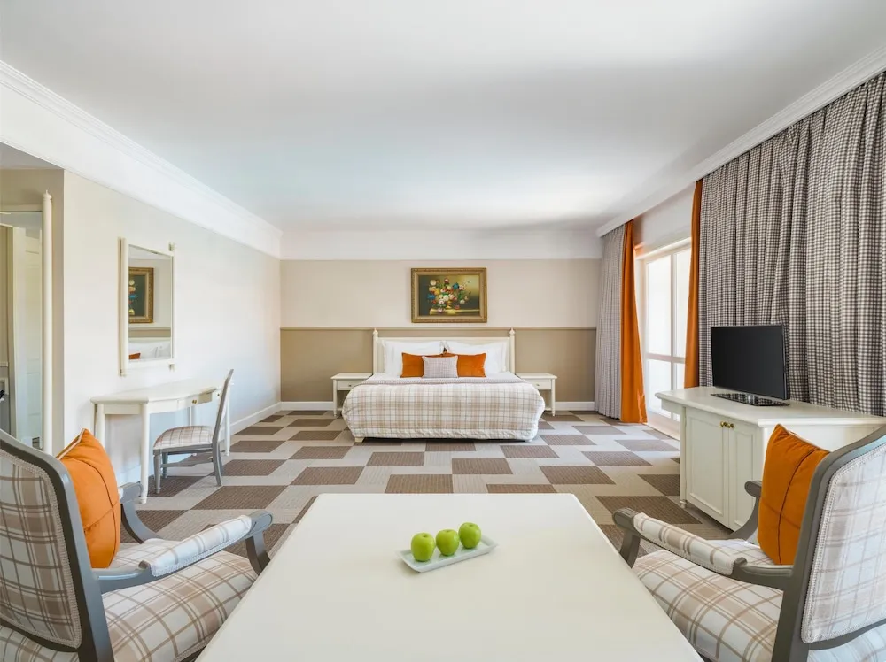 Kremlin Suite