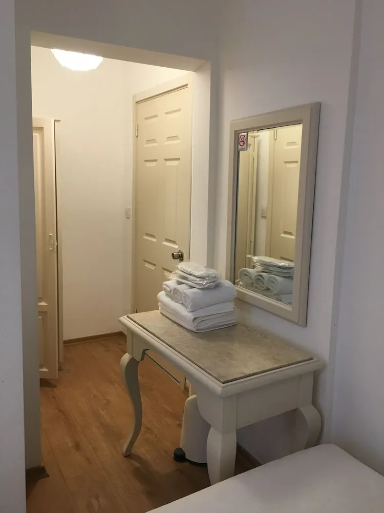 Comfort Üç Kişilik Oda, 3 Tek Kişilik Yatak