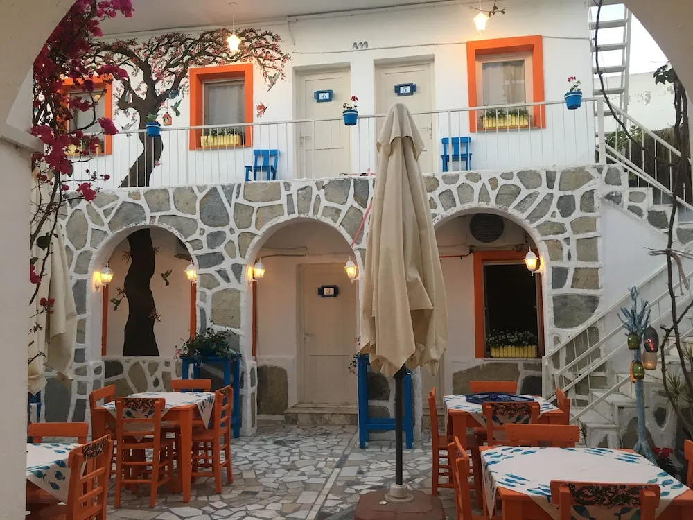 Comfort Üç Kişilik Oda, 3 Tek Kişilik Yatak