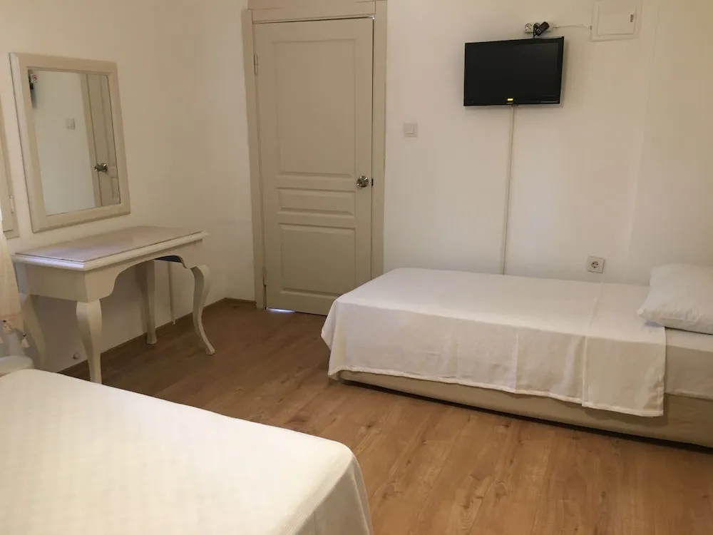 Basic Üç Kişilik Oda, 1 Yatak Odası