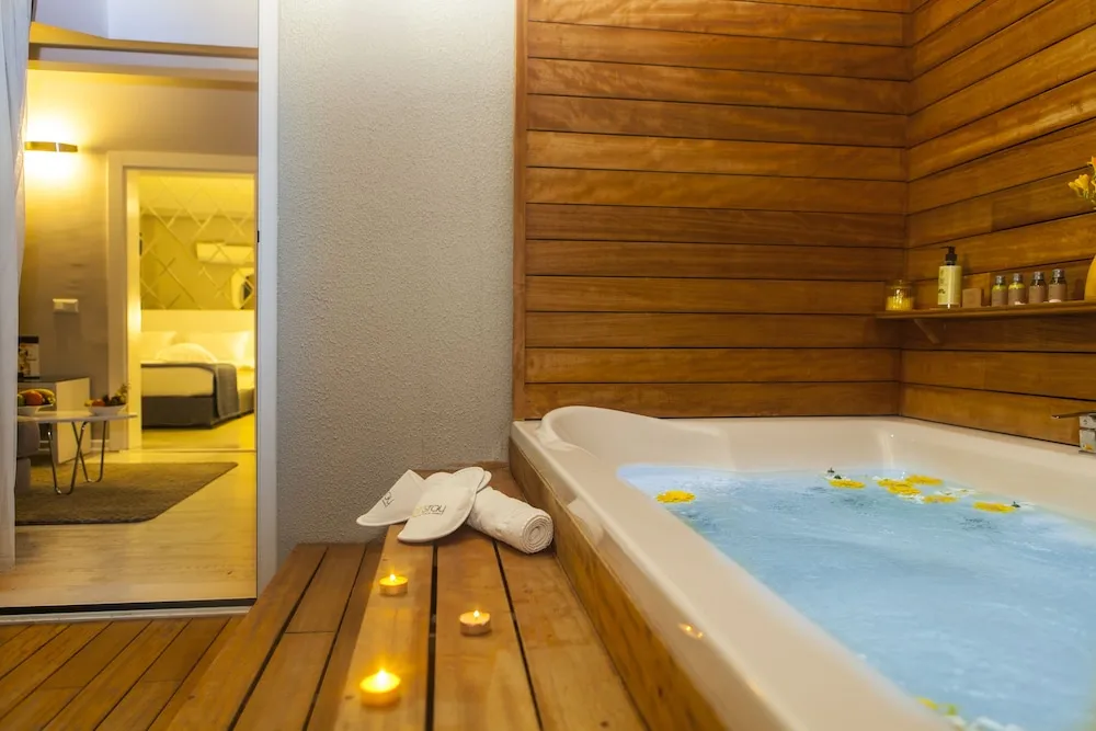 Honeymoon Süit, 1 Yatak Odası, Sıcak Su Küveti, Köşe