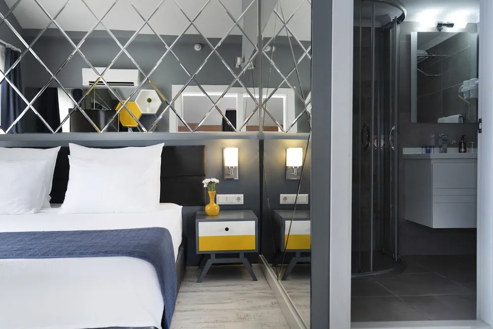 Honeymoon Süit, 1 Yatak Odası, Sıcak Su Küveti, Köşe