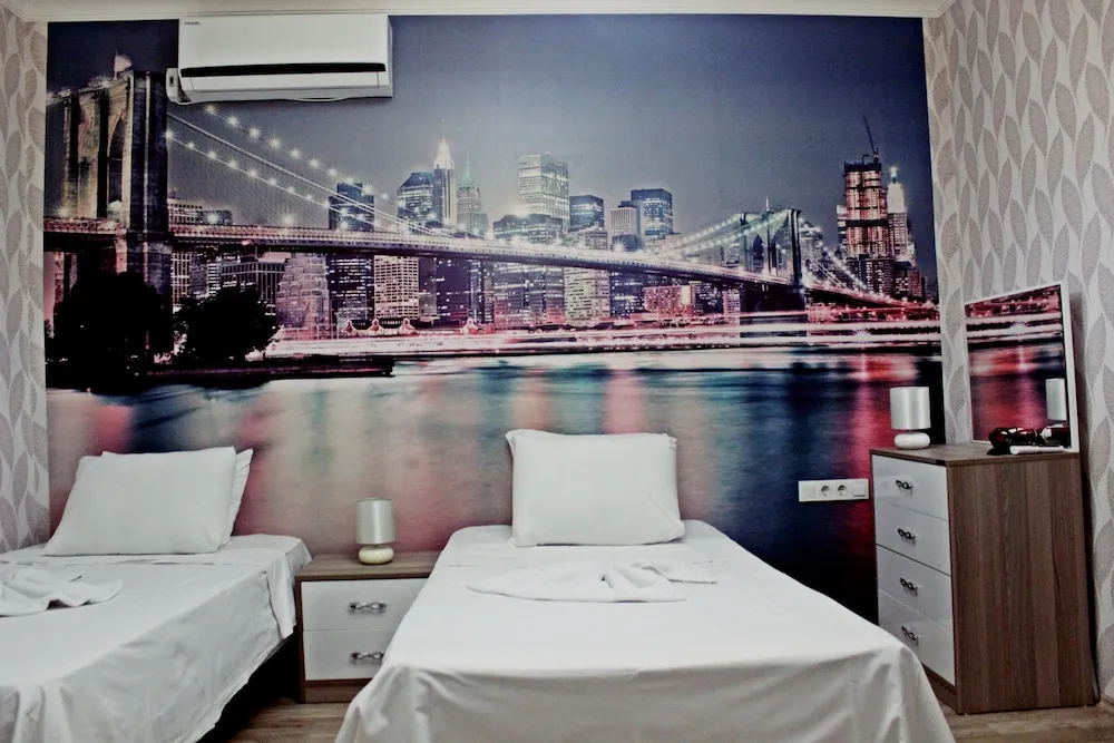 Standard Tek Büyük Yataklı Oda