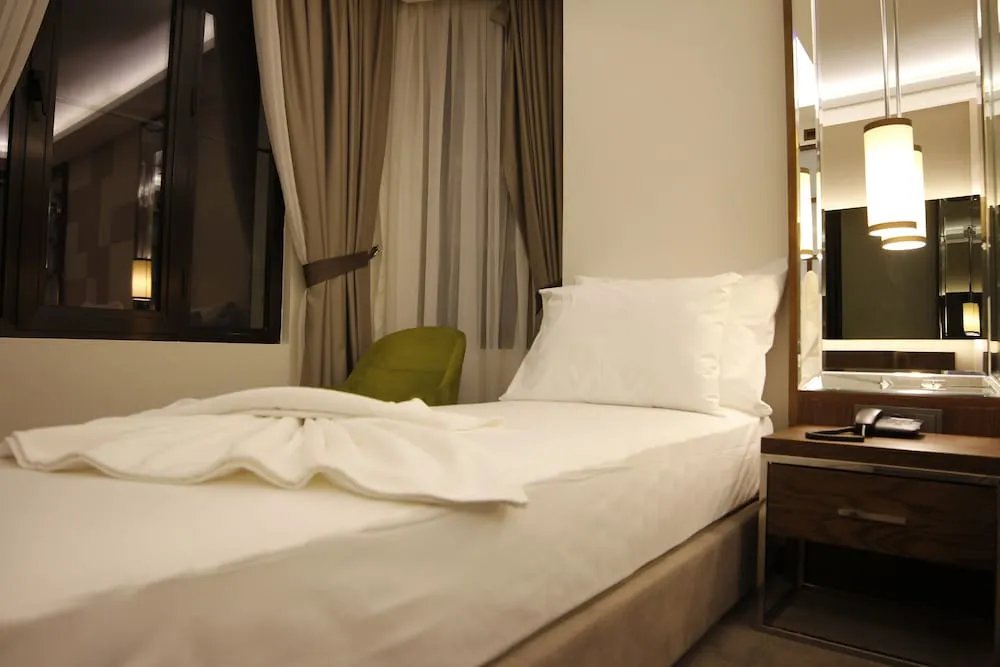Deluxe Tek Büyük veya İki Ayrı Yataklı Oda, Deniz Manzaralı