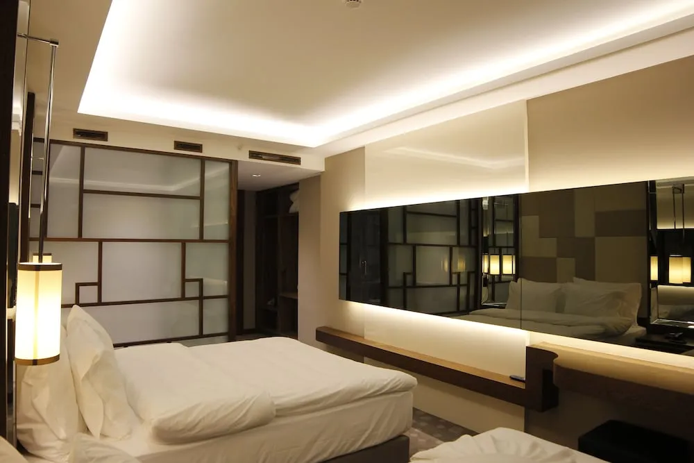 Deluxe Tek Büyük veya İki Ayrı Yataklı Oda, Deniz Manzaralı
