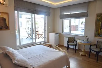 Ragıp Pasha Apartments