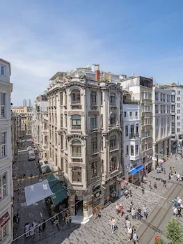Ragıp Pasha Apartments