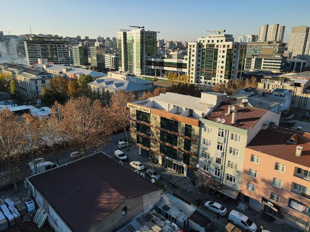 Business Life Hotel Güneşli