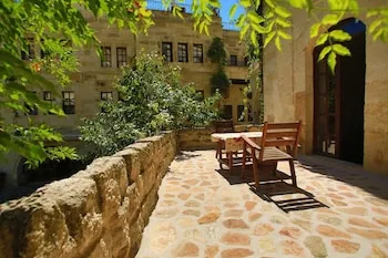Selcuklu Evi Cave Hotel - Özel SInıf
