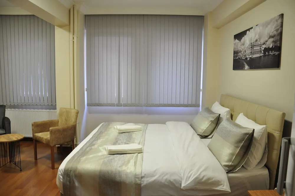 Standard Üç Kişilik Oda