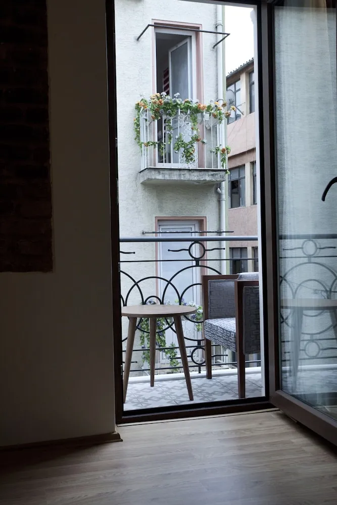 Deluxe Tek Büyük veya İki Ayrı Yataklı Oda, Balkon