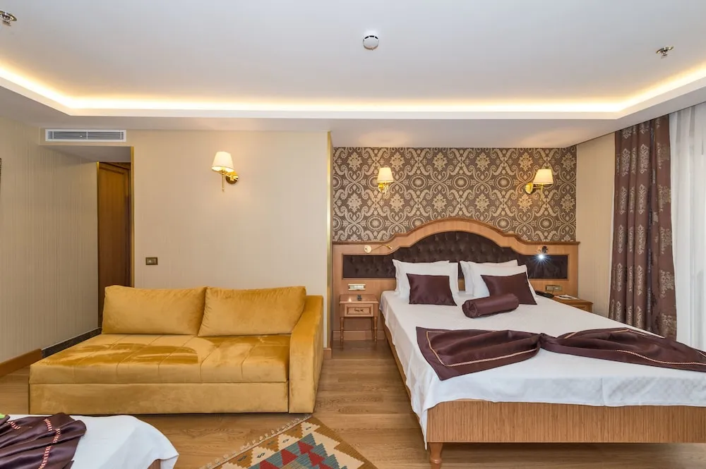 Standard Üç Kişilik Oda