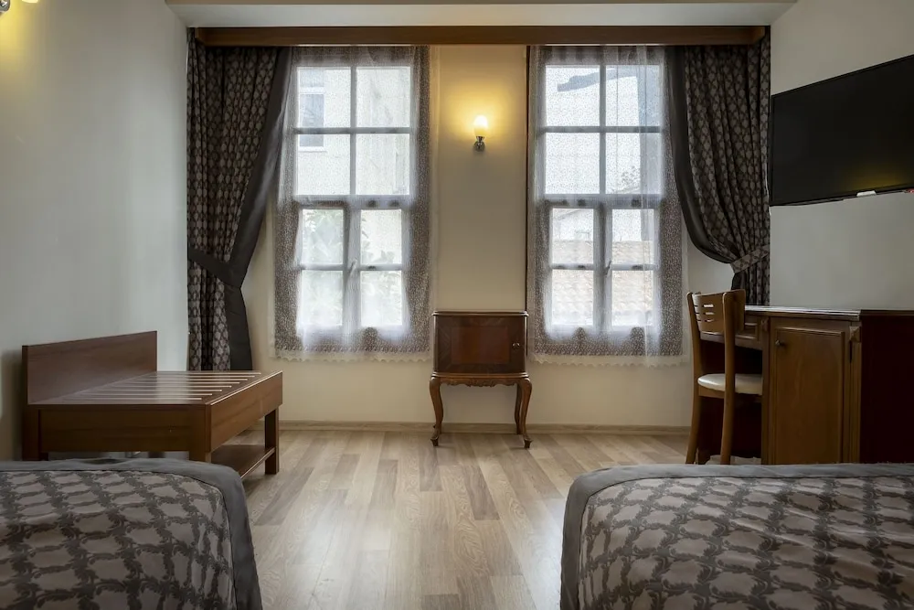 Deluxe Tek Büyük veya İki Ayrı Yataklı Oda, 1 Yatak Odası, Sigara İçilmez, Şehir Manzaralı