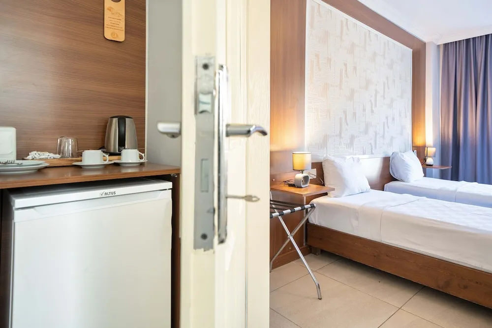 Double or Twin Room with Balcony