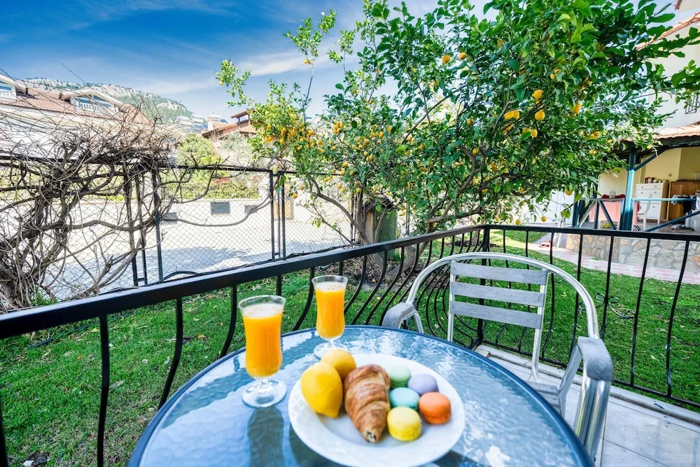 Double or Twin Room with Balcony