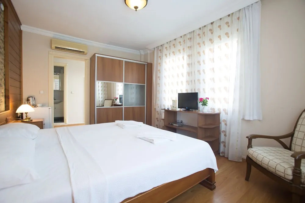 Double or Twin Room with Balcony
